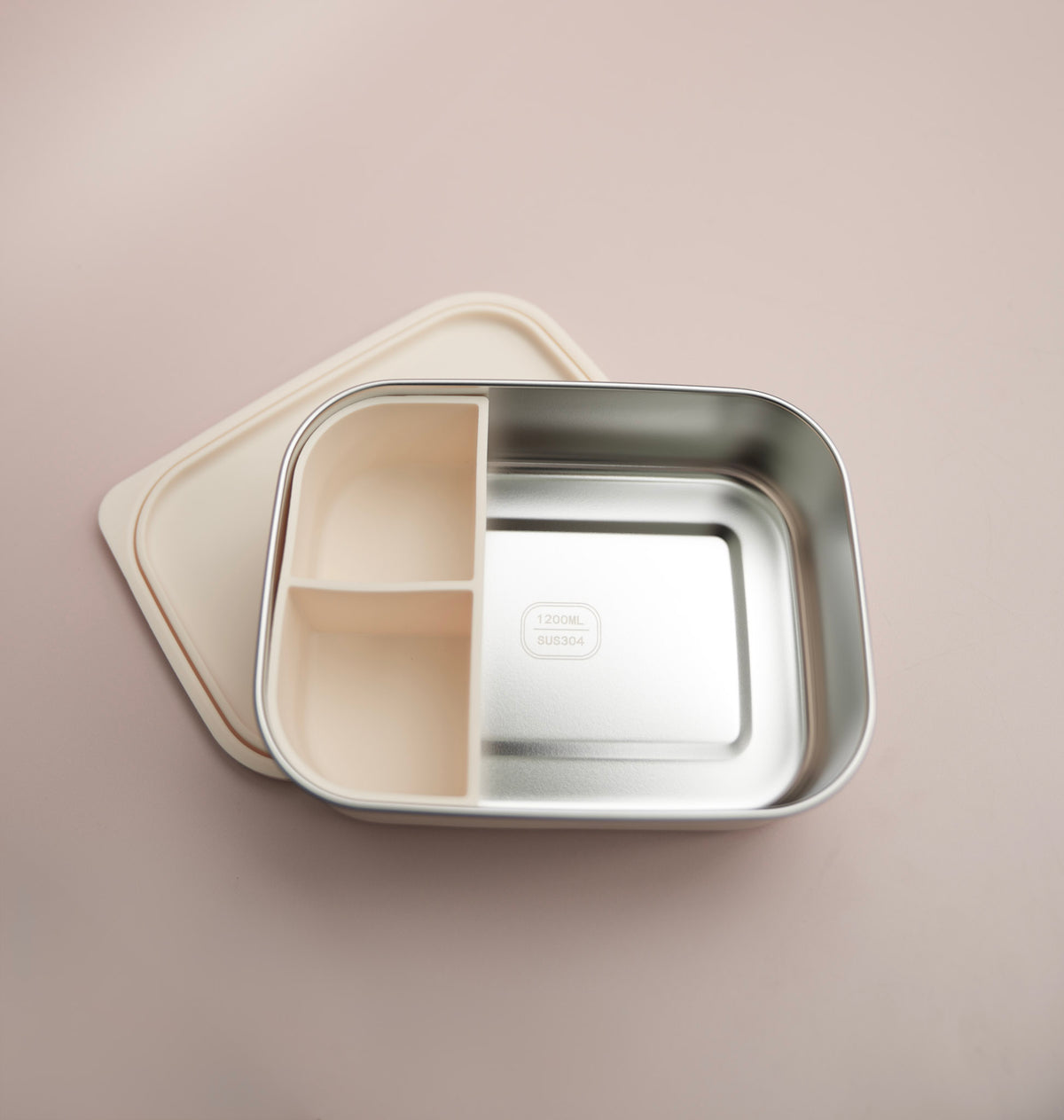 Cream lunch box with three compartments