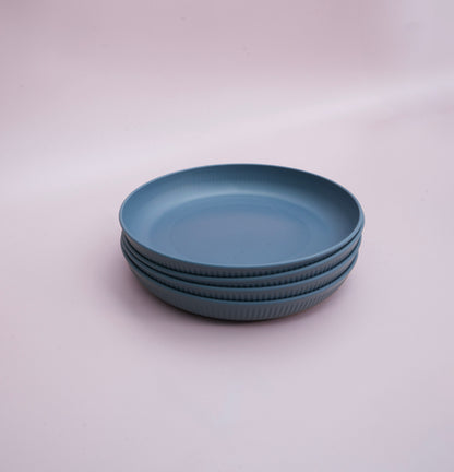 Beautiful blue wheat straw plates for kids and adults. Lightweight, dishwasher safe and made to last. 💙