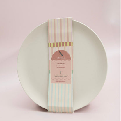 pla packaging for a white flat plate